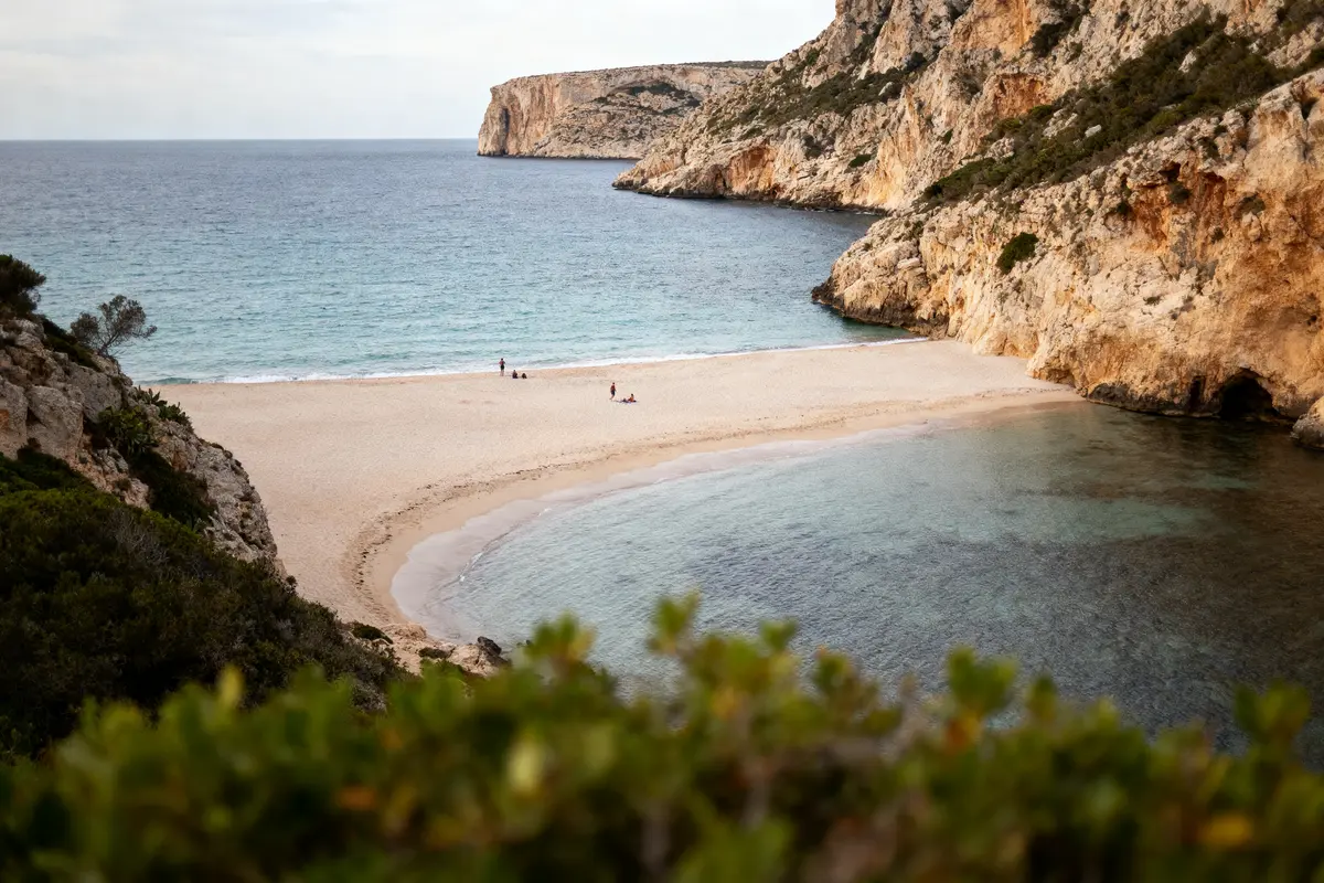 Menorca Cala en Porter : Activités, Logement et Conseils Pratiques !