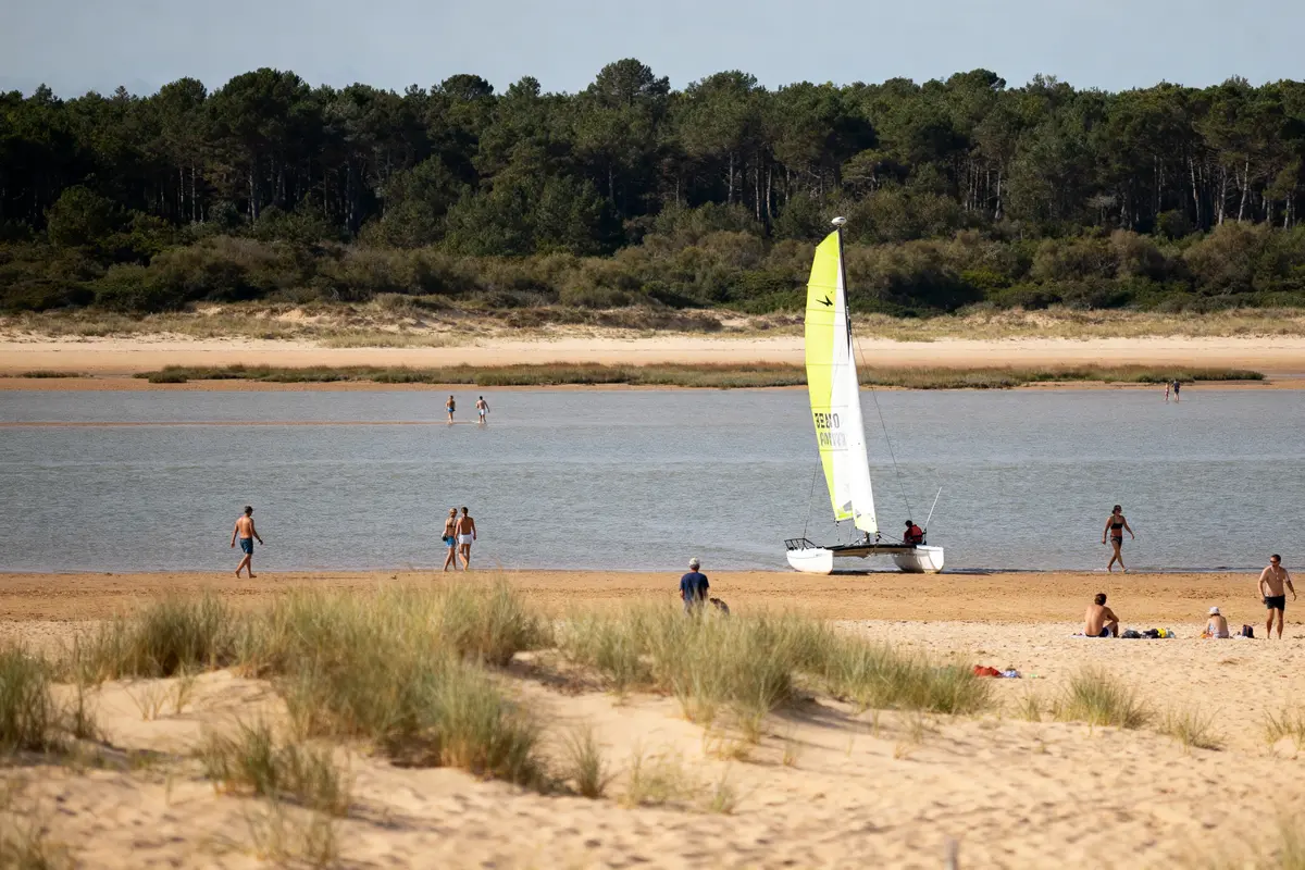 Découvrez la plage du Veillon à Talmont-Saint-Hilaire