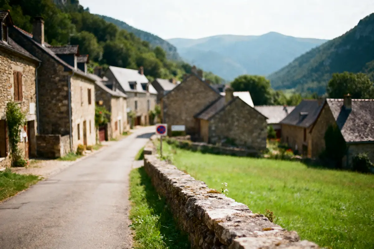 Village autour de moi : Escapades vers les Plus Beaux Villages !